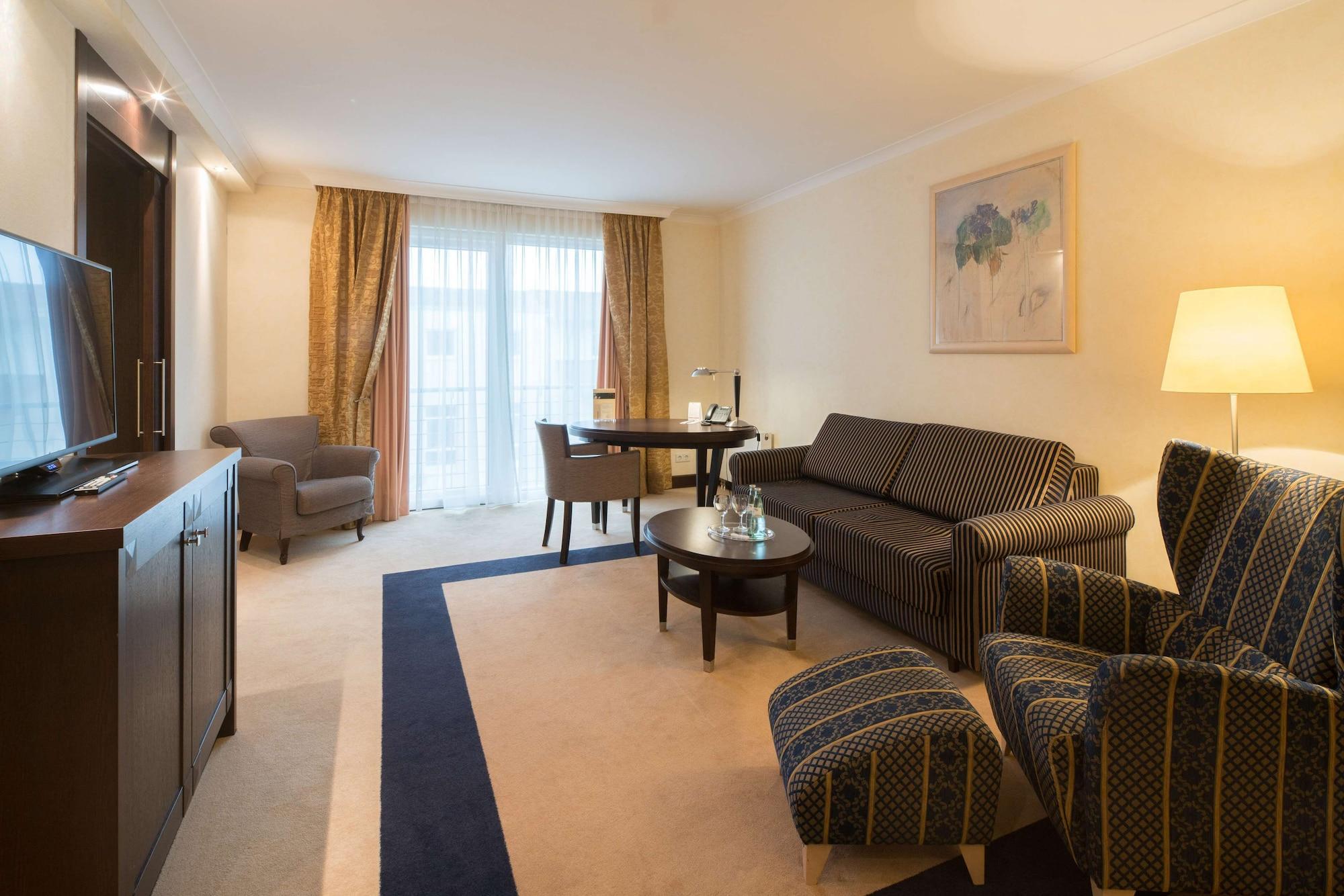 Best Western Premier Castanea Resort Hotel Адендорф Екстериор снимка