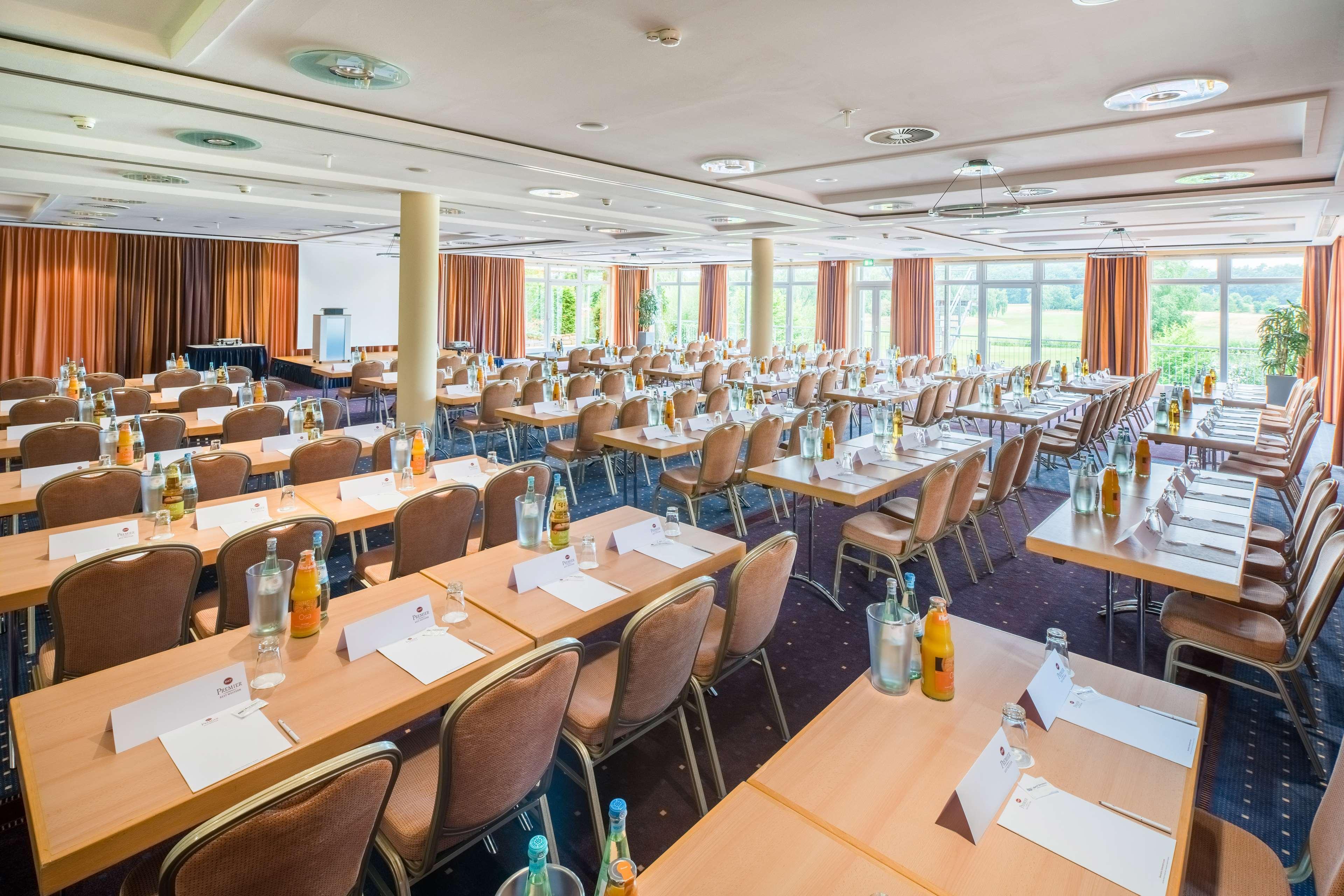 Best Western Premier Castanea Resort Hotel Адендорф Екстериор снимка