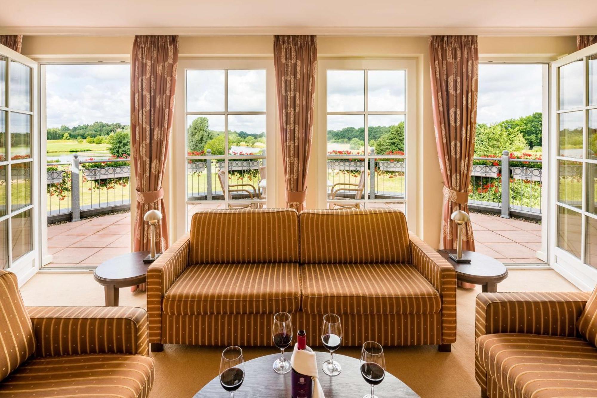 Best Western Premier Castanea Resort Hotel Адендорф Екстериор снимка